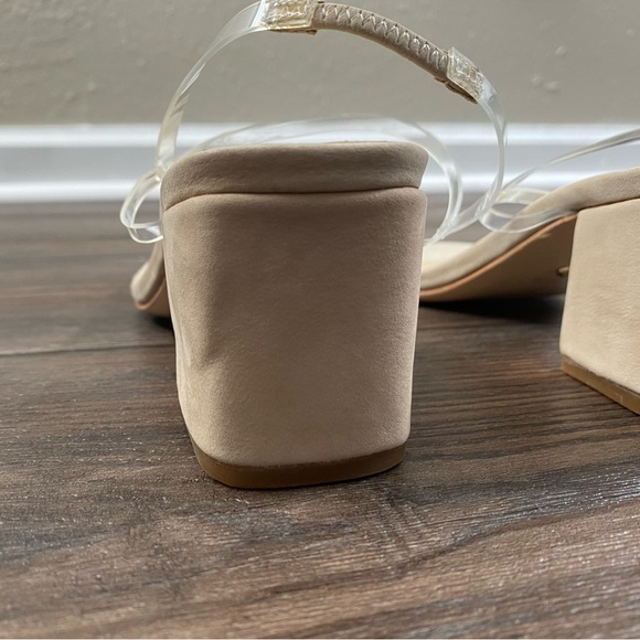 NWOB Raye Wildfire Sandals in Neutral - Picture 11 of 11